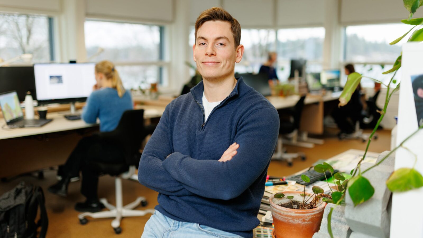 Oskar Føyn Kielland kom inn i Asplan Viak gjennom AV-programmet