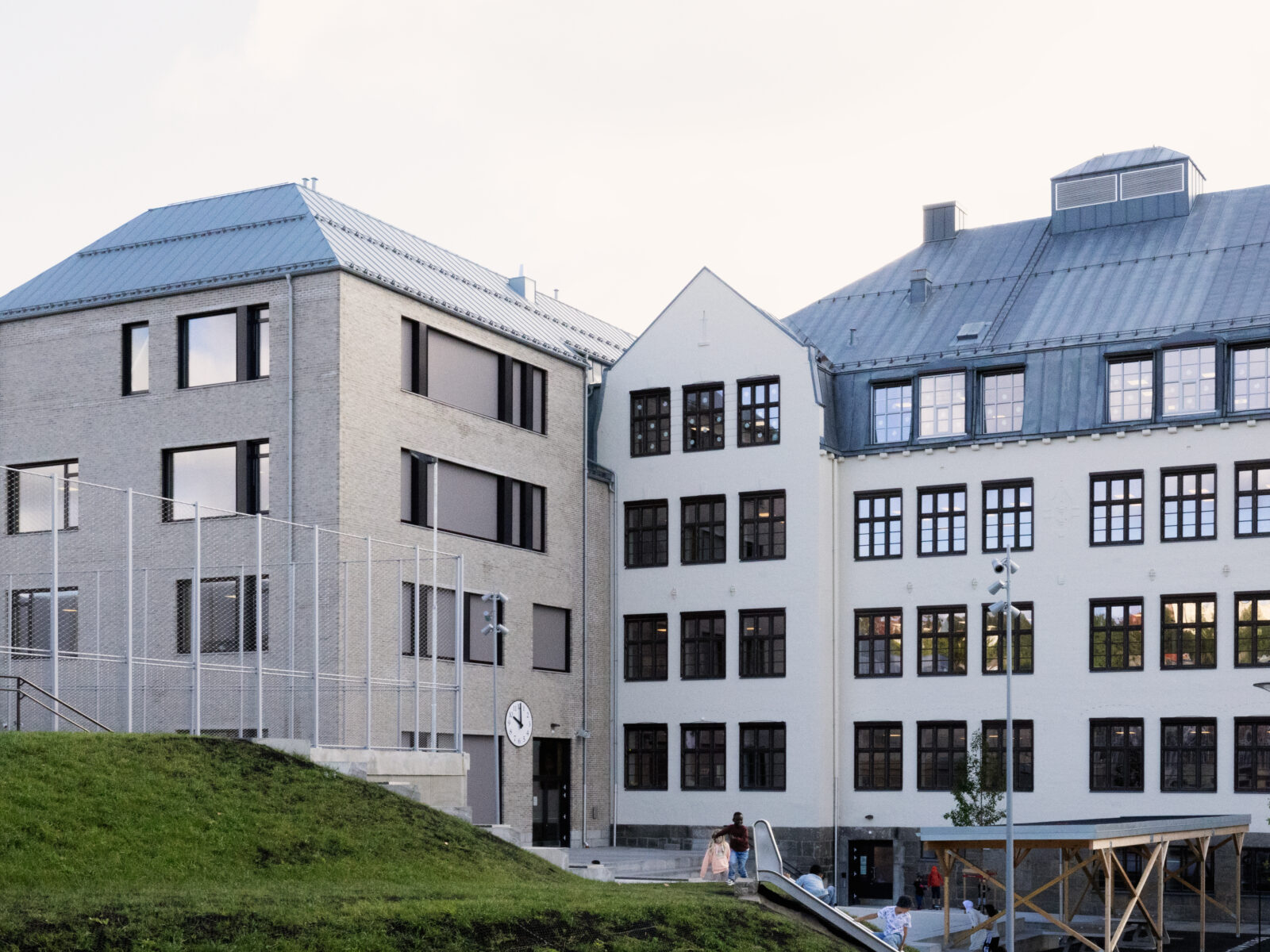Os skole og idrettsarena