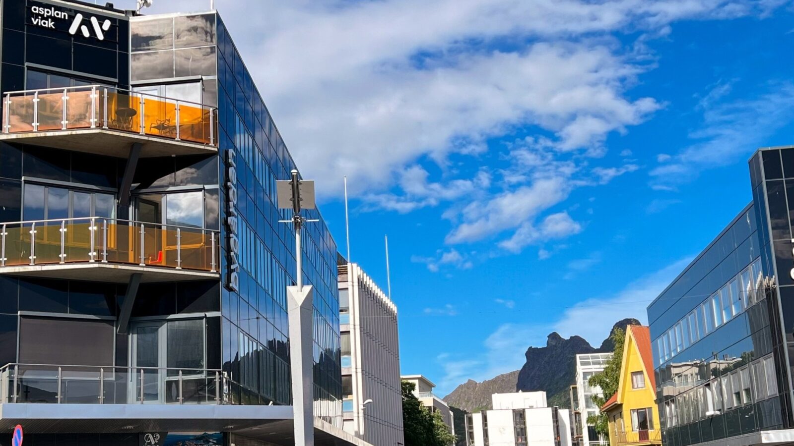 Bygning i Svolvær hvor Asplan Viak holder til