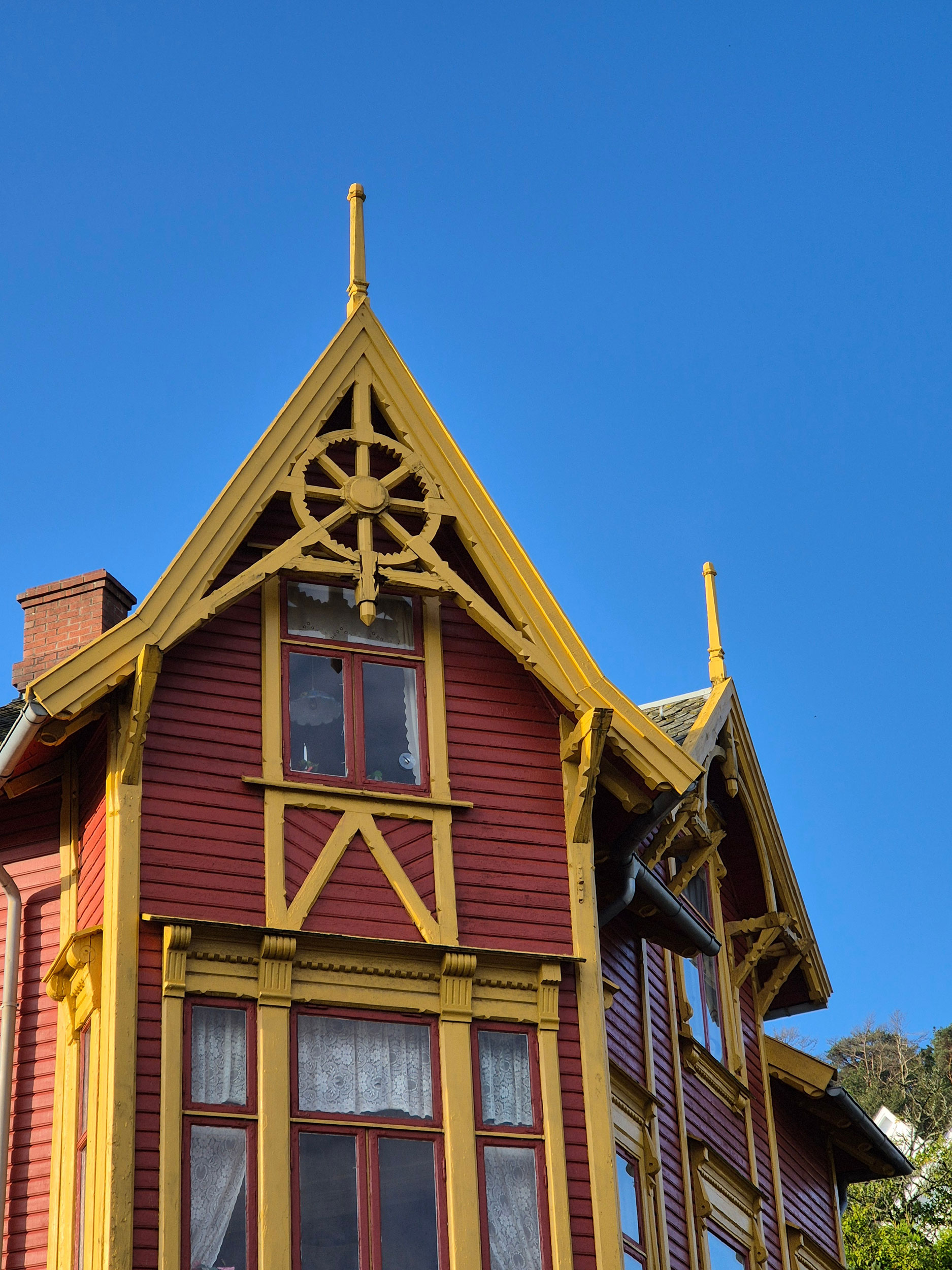 Mønet på et verneverdig trehus