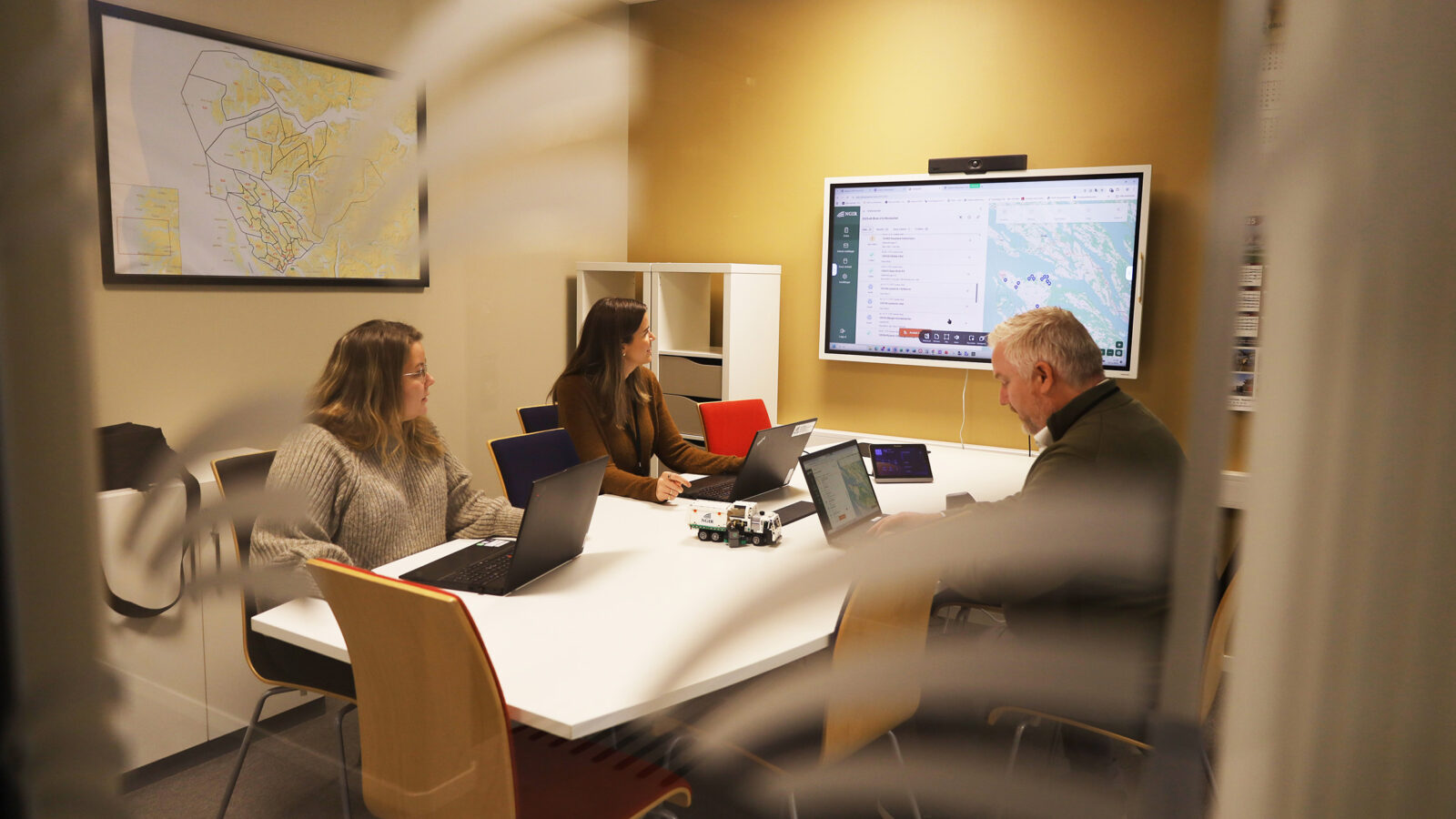 NGIR tester Adaptive Renovasjon fra Avinet, et norskutviklet digitalt system som samler hele renovasjonskjeden på én plattform.